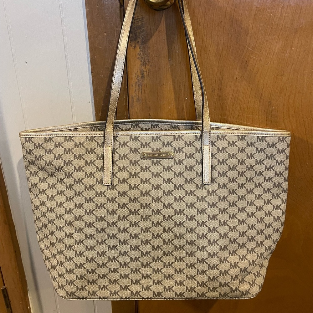 Michael Kors tote